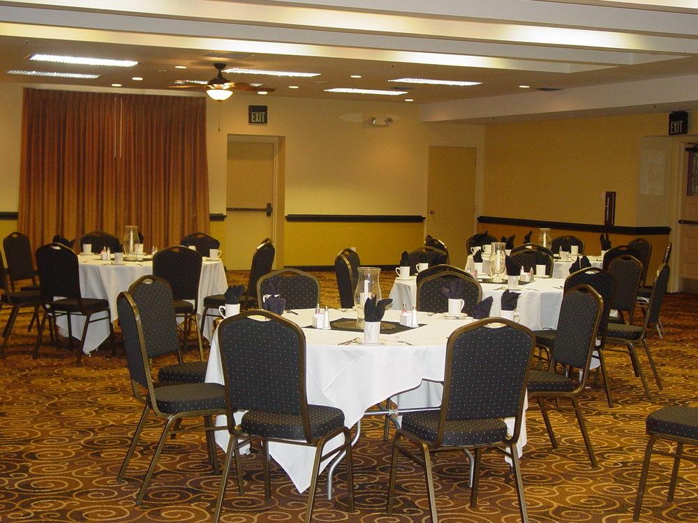 Clarion Hotel & Conference Center Colorado Springs Exteriör bild