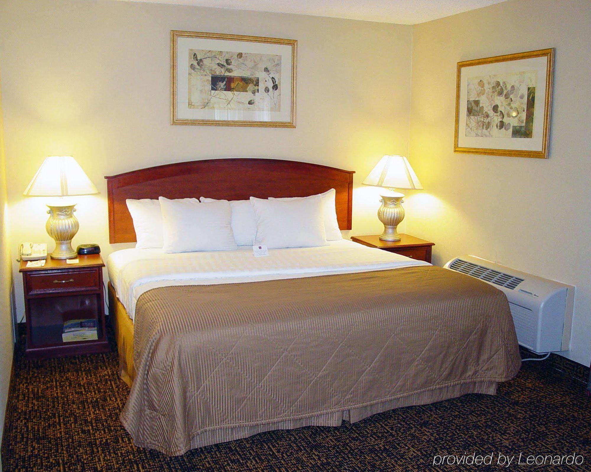 Clarion Hotel & Conference Center Colorado Springs Rum bild